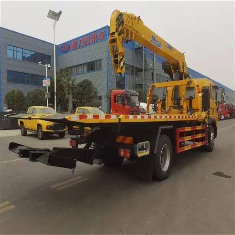 郸城附近小随车吊出租电话，轻松解决搬运烦恼