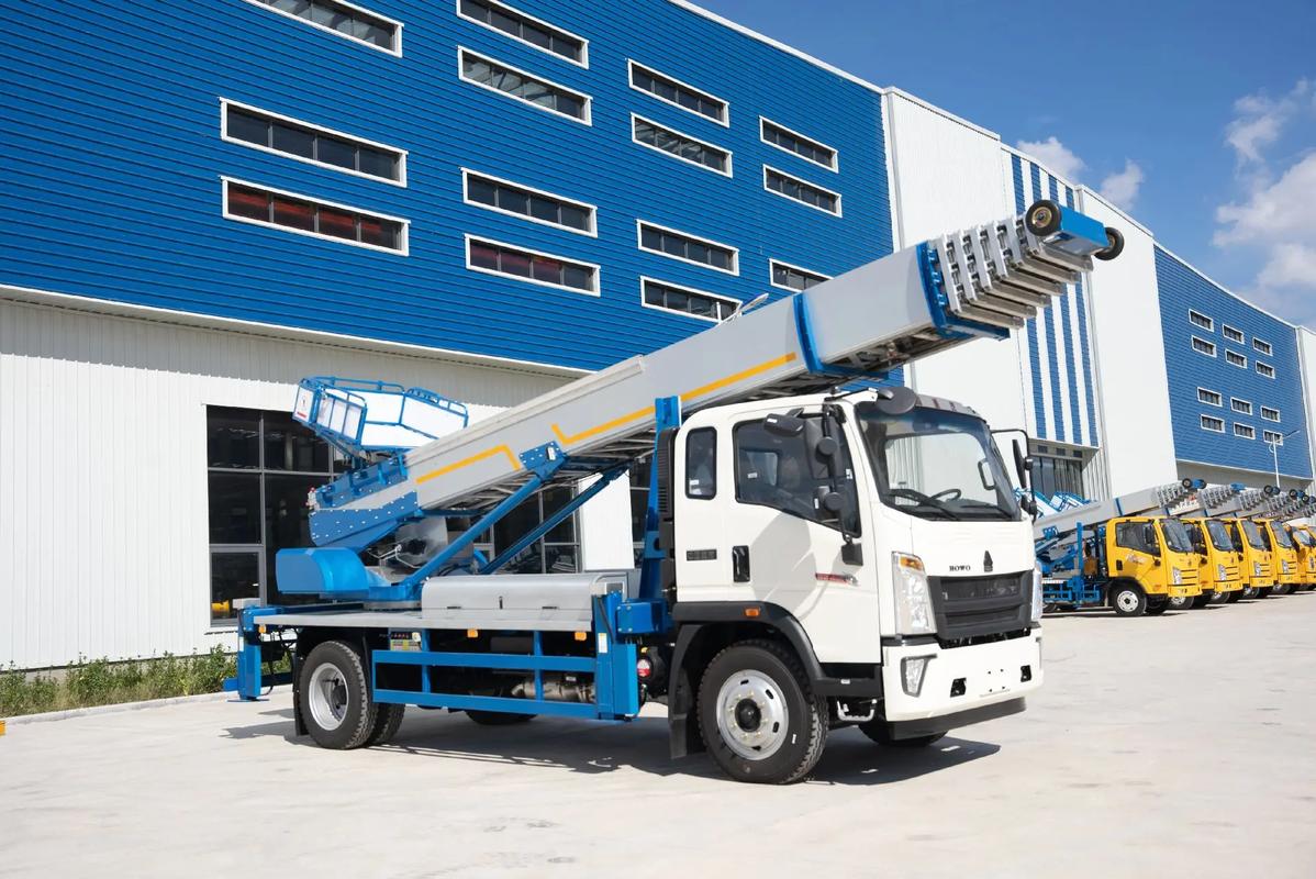 郸城出租云梯车高空作业车 建筑垃圾搬运